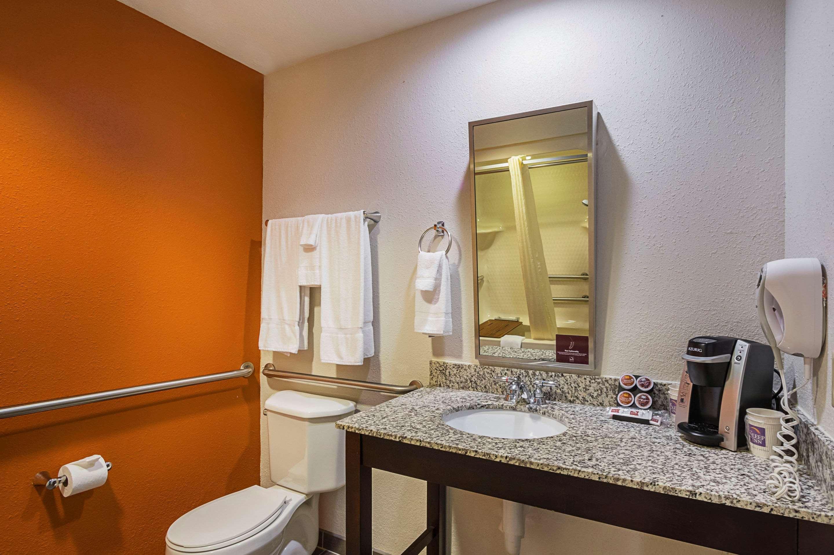 Sleep Inn & Suites Дэнвилл Экстерьер фото