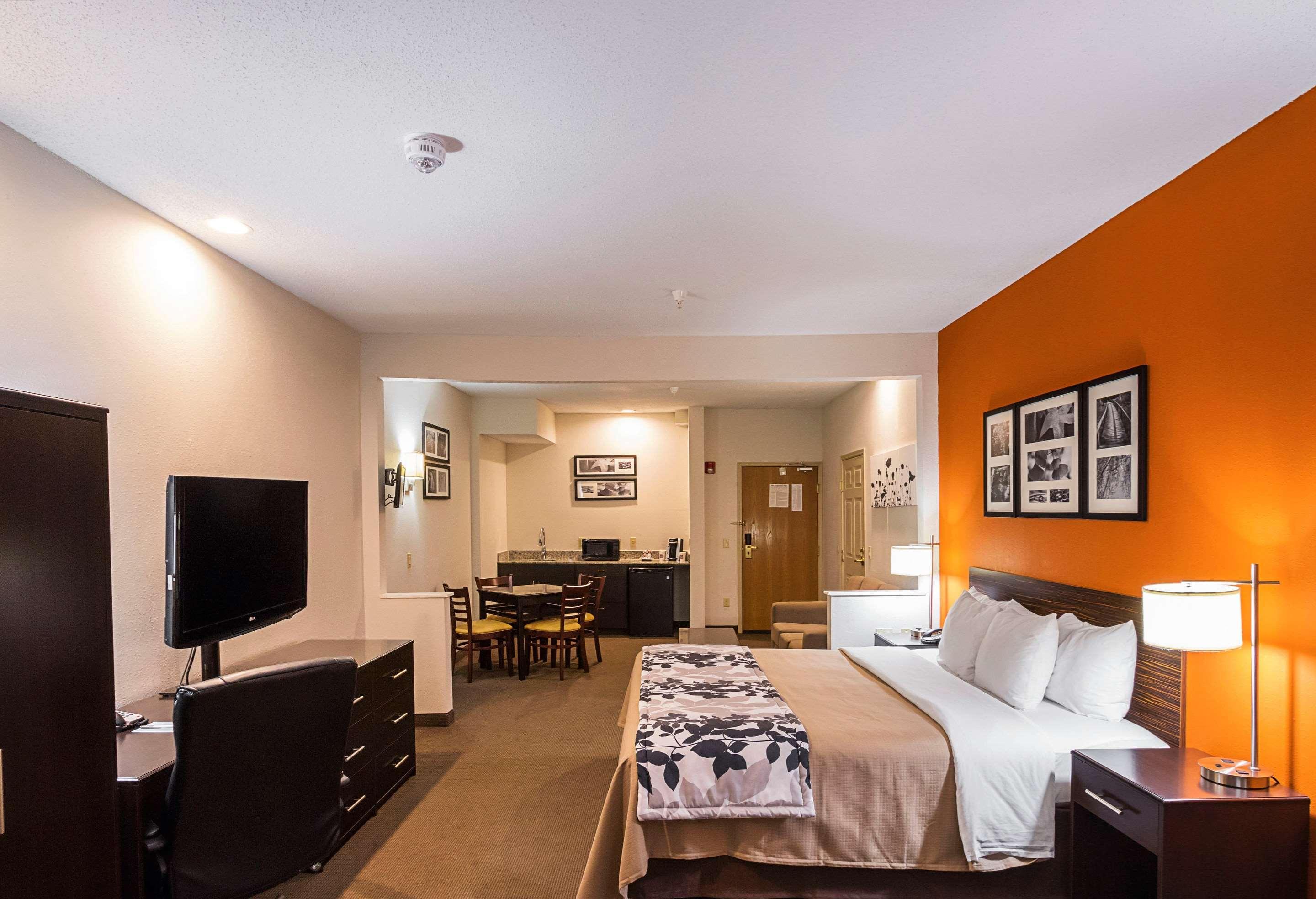 Sleep Inn & Suites Дэнвилл Экстерьер фото