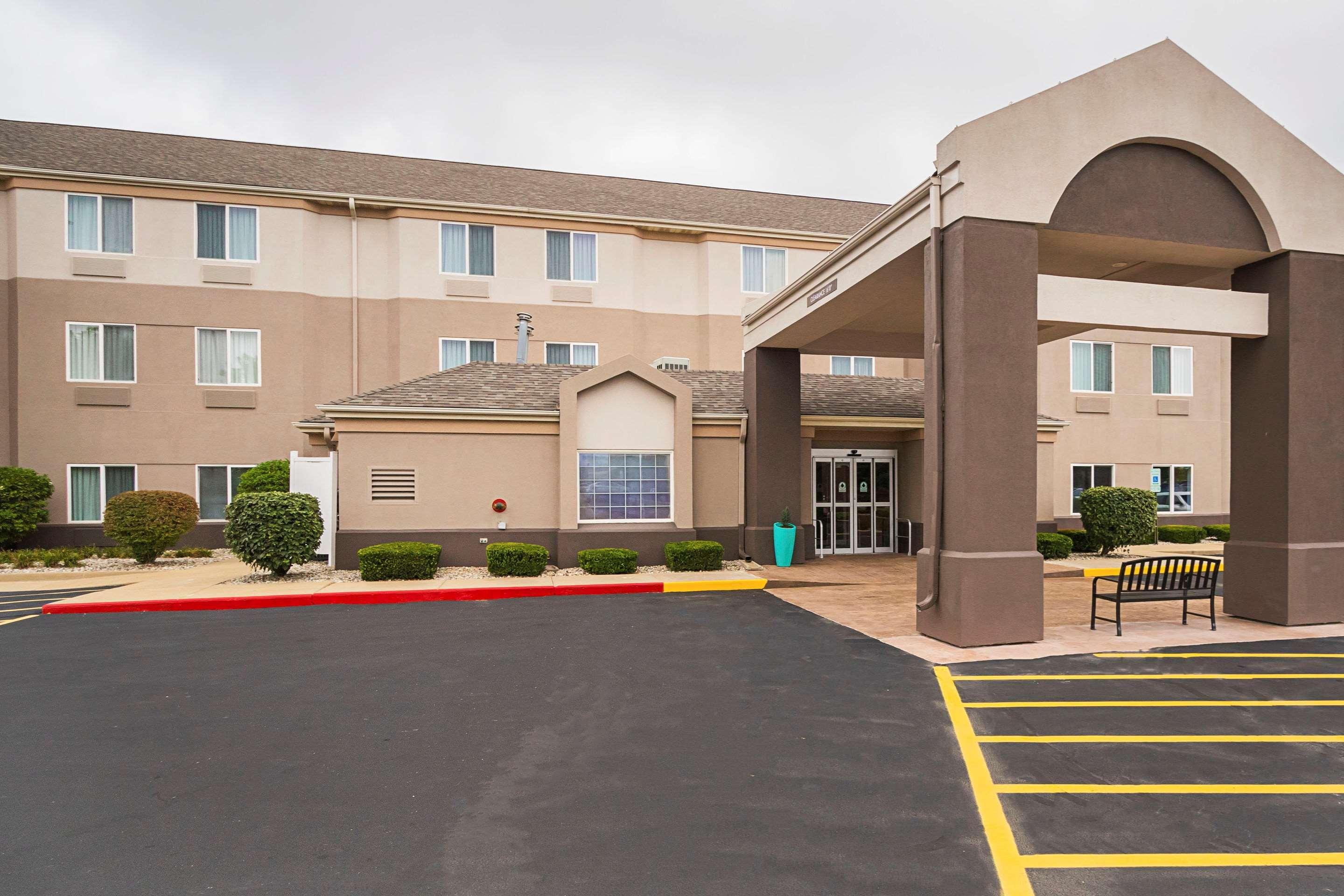 Sleep Inn & Suites Дэнвилл Экстерьер фото